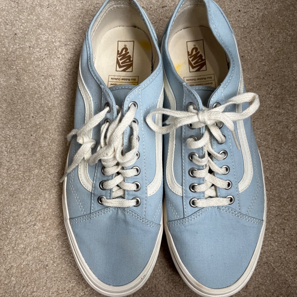 Low top vans